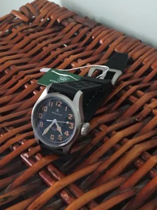 Reloj STEELFLIER Pilot 190 200M