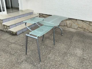 Escritorio de cristal moderno