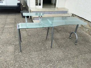 Escritorio de cristal moderno