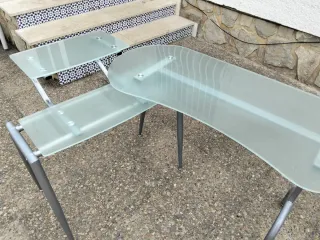 Escritorio de cristal moderno