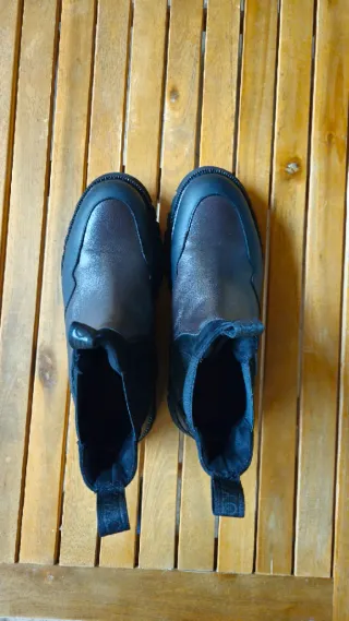 Stivaletti Chelsea testa di moro senza lacci