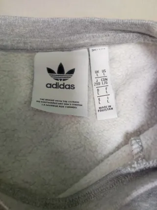 Sudadera Adidas gris rayas multicolor
