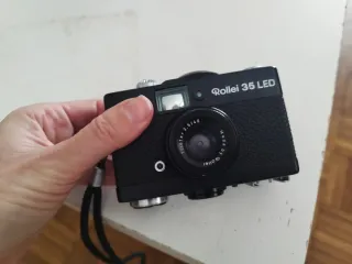 Rollei 35 LED Cámara Analógica Negra