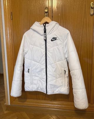 Chaqueta Nike Blanca Acolchada
