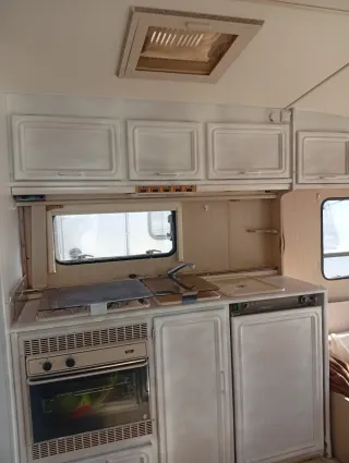 Caravana 750kg con documentación