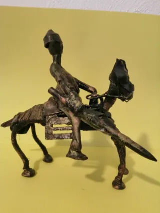 Figura artesanal jinete y caballo