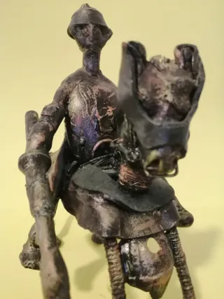 Figura artesanal jinete y caballo