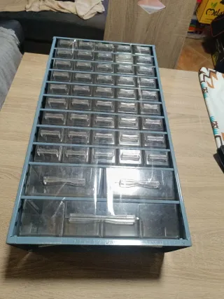 Organizador de cajones para tornillos
