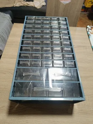 Organizador de cajones para tornillos