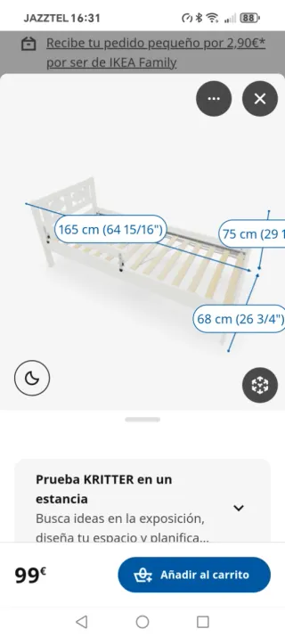 Cama Ikea blanca con somier y colchón.