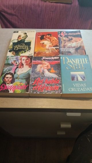 Libros romántica. Precio por unidad. Envío lotes.
