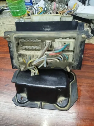 Caja fusibles Seat 131 Diesel Perkins