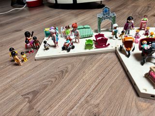 Playmobil Guardería y Figuras