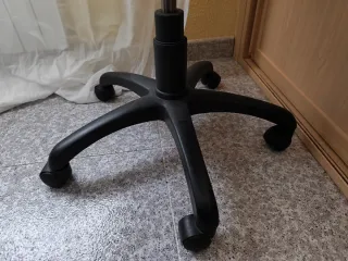 Silla de escritorio ergonómica.