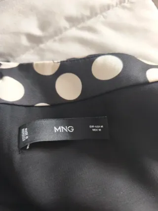 Mono asimétrico lunares