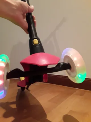 URGE!! Patinete niño + ruedas luminosas B1 OXELO