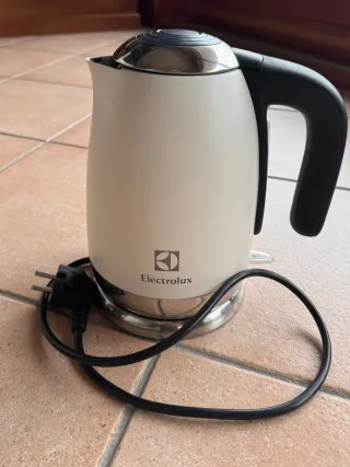 Bollitore Elettrico Electrolux 1.5L Bianco