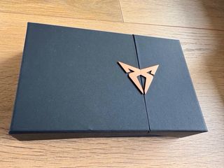 Pulsera y Tapa Llave CUPRA