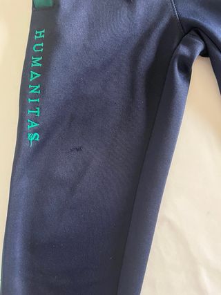 Chándal Humanitas Talla 2