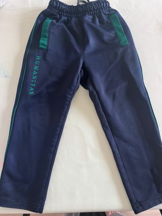 Chándal Humanitas Talla 2