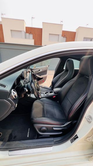 Mercedes-Benz Clase CLA 2014