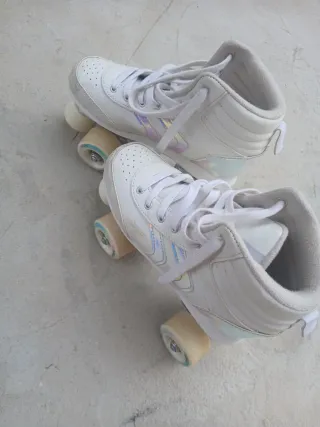 Patines blancos seminuevos