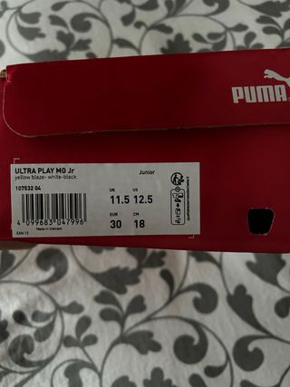 Botas de fútbol Puma niño amarillas  talla 30.