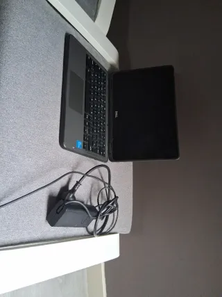 Ordenador Dell Negro