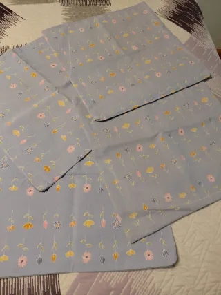 Funda cojín 45, mantel y volante cortina flores