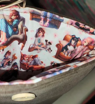 Funda de libro acolchada de micropana marrón