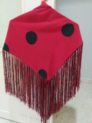 Mantoncillo Flamenco Rojo Lunares Negros