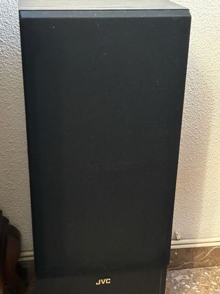 Cadena musical JVC con mueble y altavoces