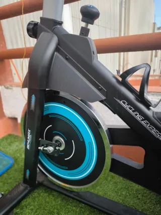 Bicicleta Estática Spinning BH Fitness