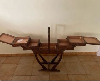 Costurero vintage de madera