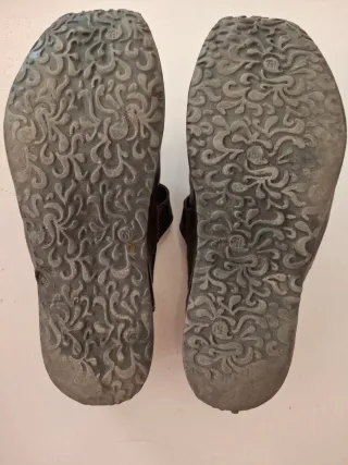 Zuecos de piel Think! Talla 37