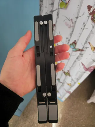 Soporte Plegable para Tablet y PC