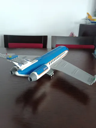 Set di costruzione Lego City 60104, l'aeroporto. COMPATIBILE, NON LEGO