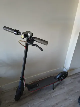 Patinete Eléctrico Xiaomi M365