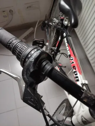 Bicicleta RUNFIT M605 21SP