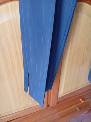 Pantalón raya diplomática azul marino y gris