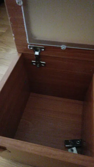 ARMARIO "URGE VENTA POR OBRA BAÑO"