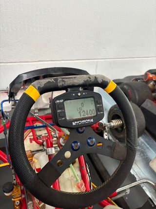 Kart de Competición - Escucho Ofertas