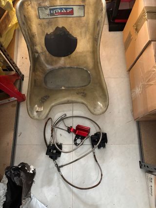 Kart de Competición - Escucho Ofertas