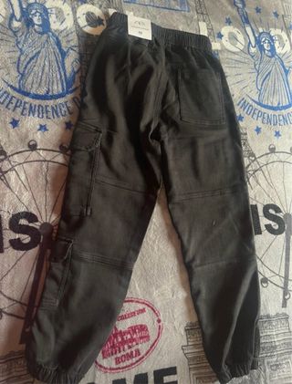Pantalón jogger niño color negro talla 10 de niño