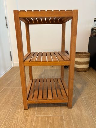 Estantería auxiliar de madera