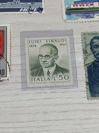 Set francobolli rari