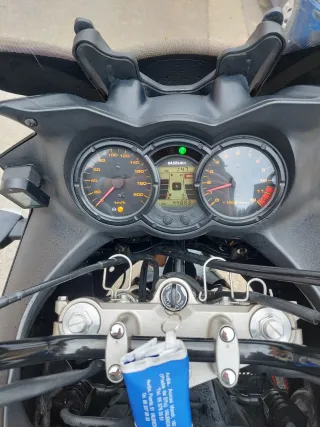 Suzuki V-Strom 650 ABS Negra