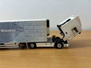 Camión DAF XF Heineken