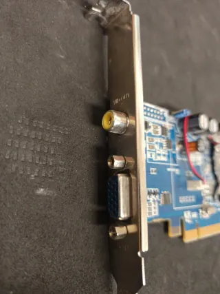 Tarjeta Gráfica ATI