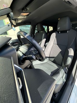 Toyota Corolla 2.0 180H FEEL! E-CVT TOURING SPORT